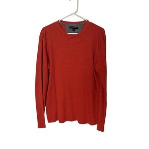 Men’s banana republic, waffle shirt. Size large.